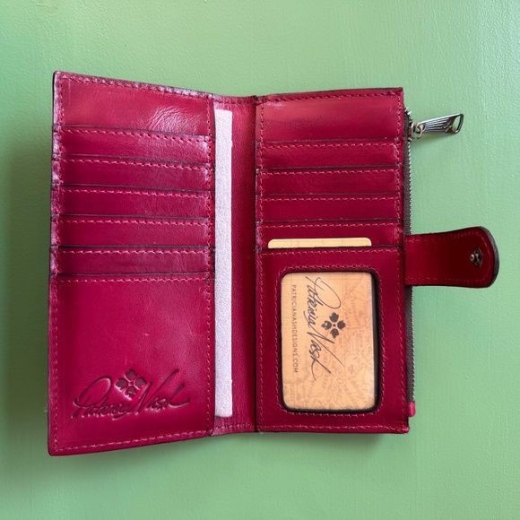 Patricia Nash $89 Nazari Bifold Wallet NWOT - Picture 4 of 10
